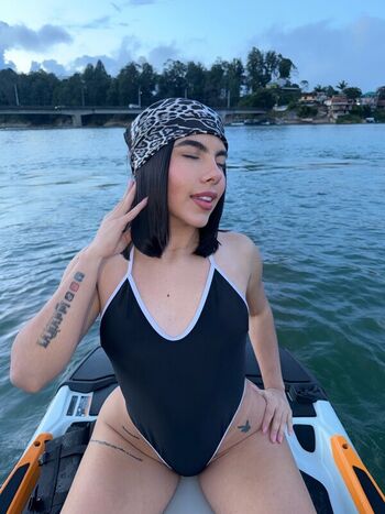 Full leaked Emily perez private onlyfans photo