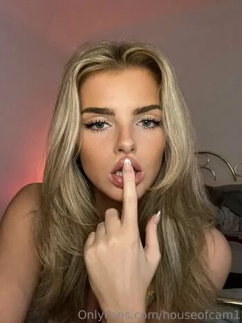 Full leaked Emily pool private onlyfans photo