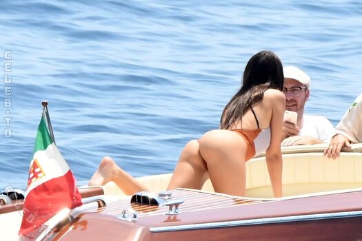 Full leaked Emily ratajkowski  page private onlyfans photo