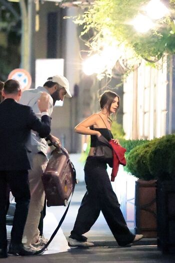 Full leaked Emily ratajkowski page private onlyfans photo