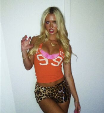 Full leaked Emily roman private onlyfans photo