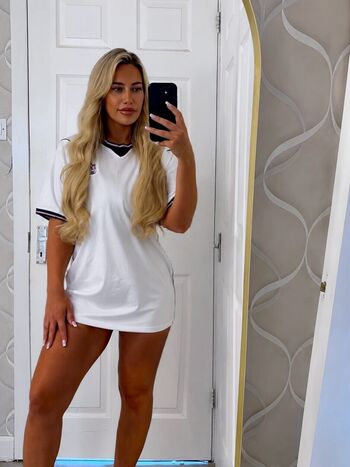 Full leaked Emily titmarsh private onlyfans photo