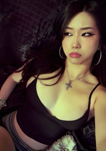 Full leaked Emily tsai private onlyfans photo