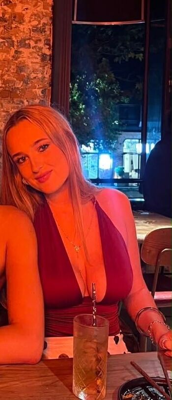 emily_yyoung