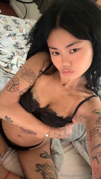 Full leaked Emilyafeng private onlyfans photo