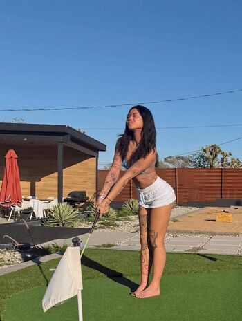 Full leaked Emilyafeng private onlyfans photo