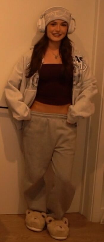 Full leaked Emilydaniellam private onlyfans photo