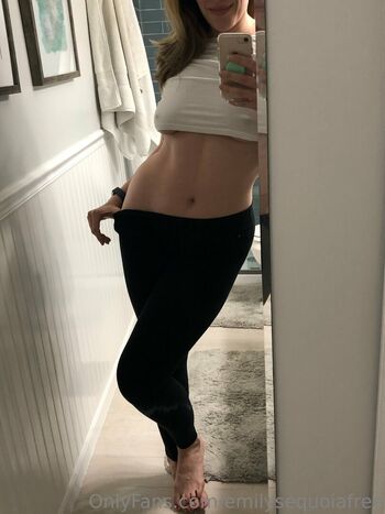 Full leaked Emilysequoiafree private onlyfans photo