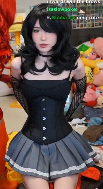 Full leaked Emiru  page private onlyfans photo