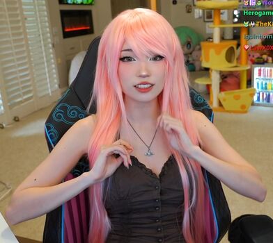 Full leaked Emiru  page private onlyfans photo