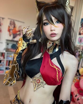 Full leaked Emiru  page private onlyfans photo