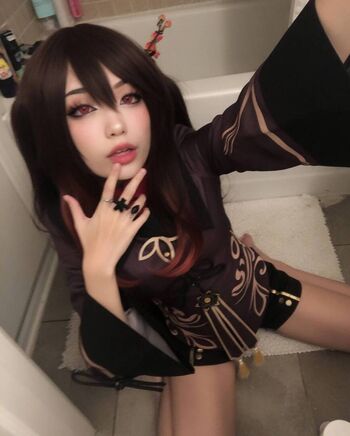 Full leaked Emiru  page private onlyfans photo