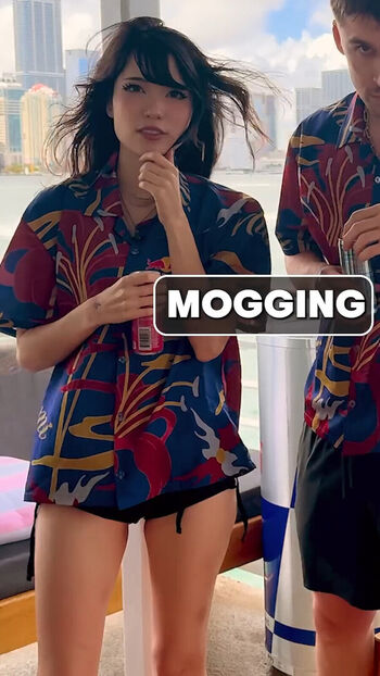 Full leaked Emiru  page private onlyfans photo