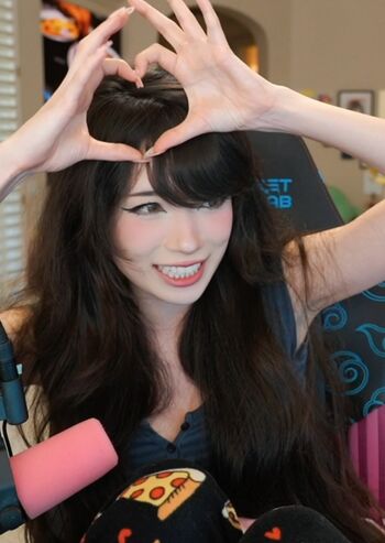 Full leaked Emiru private onlyfans photo