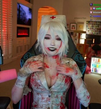 Full leaked Emiru page private onlyfans photo