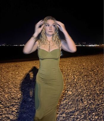 Full leaked Emma private onlyfans photo