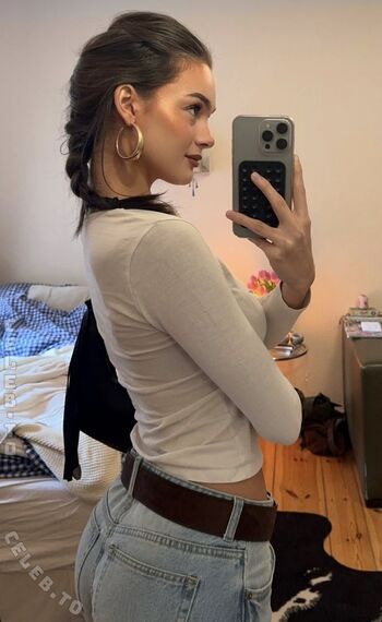 Full leaked Emma aurora private onlyfans photo