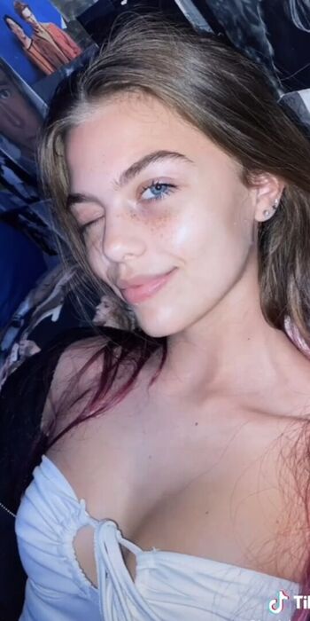 Full leaked Emma beardsley private onlyfans photo