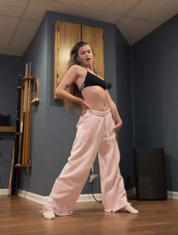 Full leaked Emma beardsley private onlyfans photo