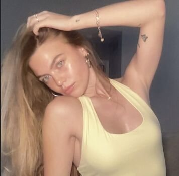 Full leaked Emma beardsley private onlyfans photo
