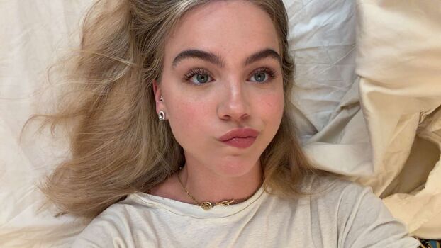 Full leaked Emma brooks private onlyfans photo