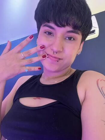 Full leaked Emma cute private onlyfans photo