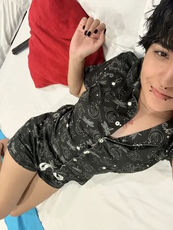 Full leaked Emma cute private onlyfans photo