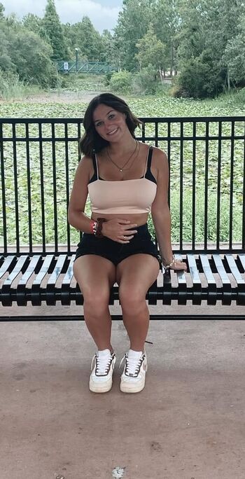 Full leaked Emma feathers private onlyfans photo