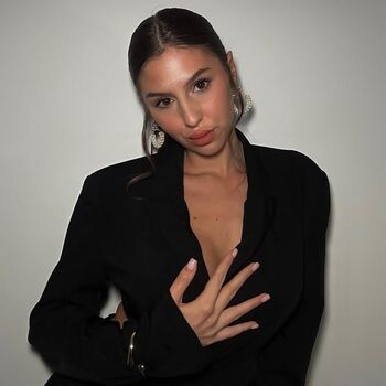 Full leaked Emma kapic private onlyfans photo