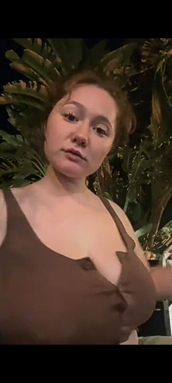 Full leaked Emma kenney private onlyfans photo