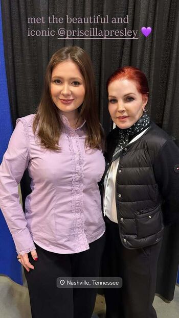 Full leaked Emma kenney private onlyfans photo