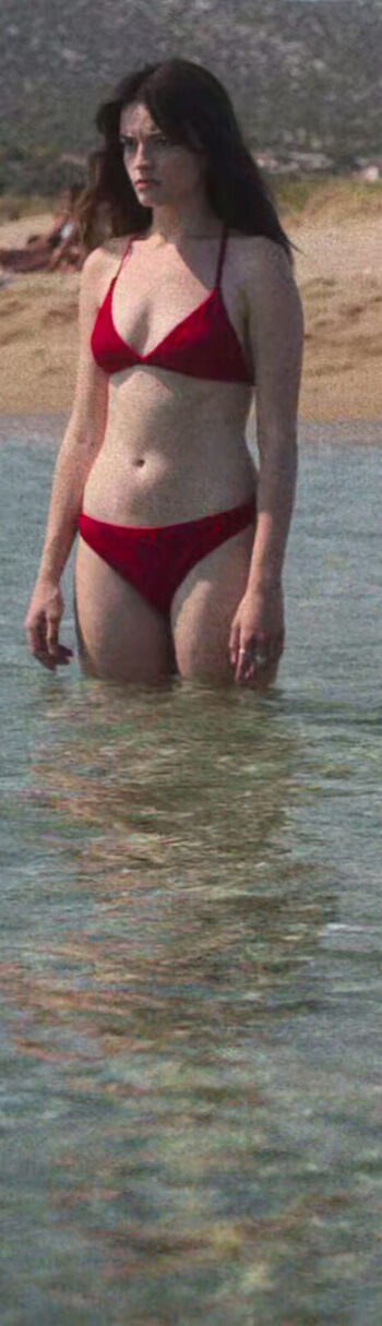 Full leaked Emma mackey private onlyfans photo