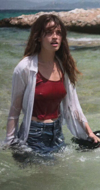 Full leaked Emma mackey private onlyfans photo