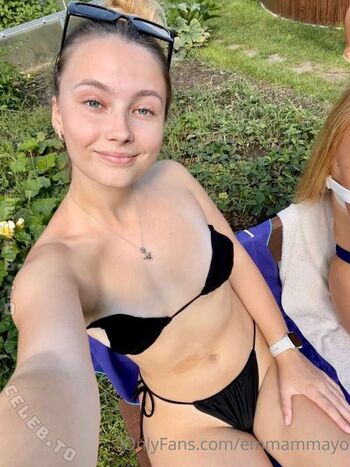 Full leaked Emma may private onlyfans photo