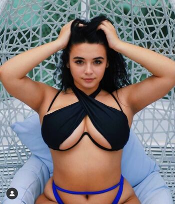Full leaked Emma mccue private onlyfans photo