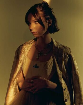 Full leaked Emma myers page private onlyfans photo