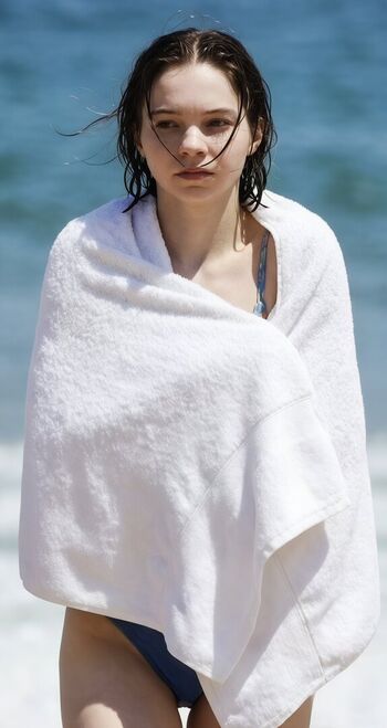 Full leaked Emma myers page private onlyfans photo