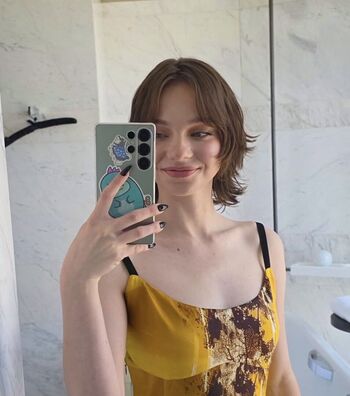Full leaked Emma myers page private onlyfans photo