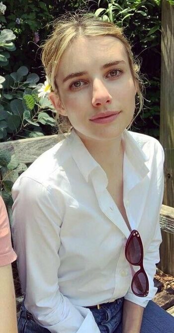 Full leaked Emma roberts private onlyfans photo