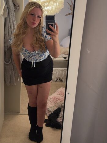 Full leaked Emma solander private onlyfans photo