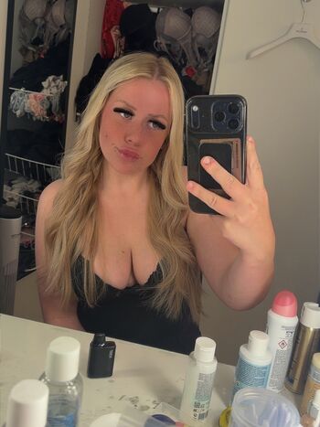 Full leaked Emma solander private onlyfans photo