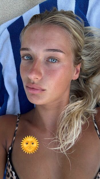 Full leaked Emma van tussenbroek page private onlyfans photo