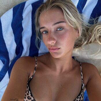 Full leaked Emma van tussenbroek page private onlyfans photo