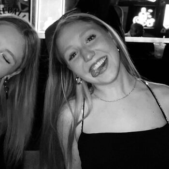 Full leaked Emmamaeeee private onlyfans photo