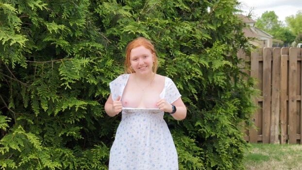 Full leaked Emmamaeeee private onlyfans photo