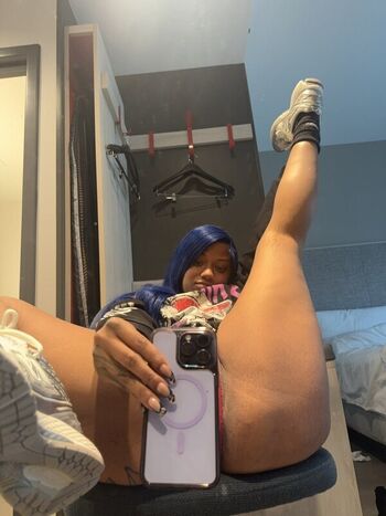 Full leaked Emmanuellustin private onlyfans photo