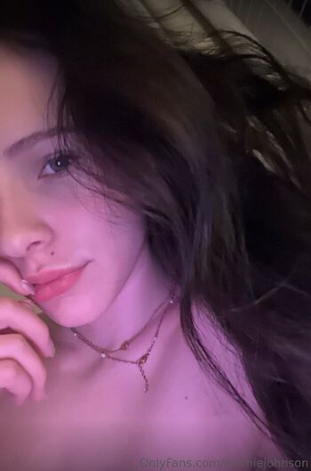 Full leaked Emmiejohnson private onlyfans photo