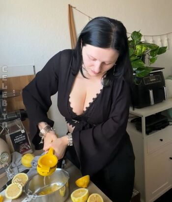 Full leaked Emmo ig private onlyfans photo