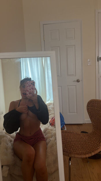 Full leaked Emmy corinne private onlyfans photo
