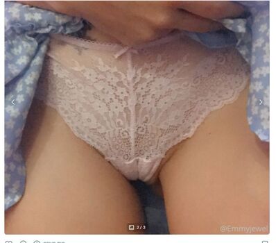 Full leaked Emmyjewel private onlyfans photo